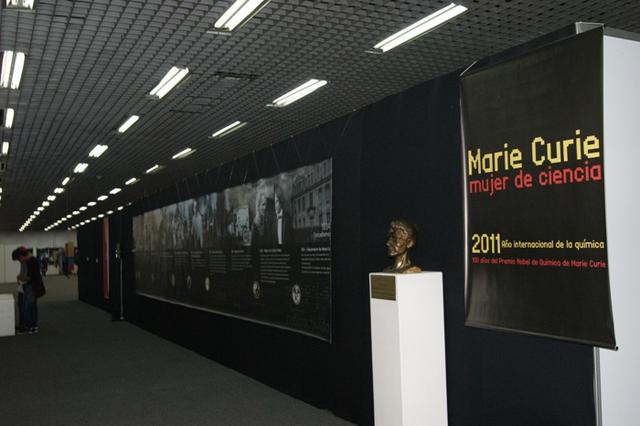 Homenaje a Marie Curie